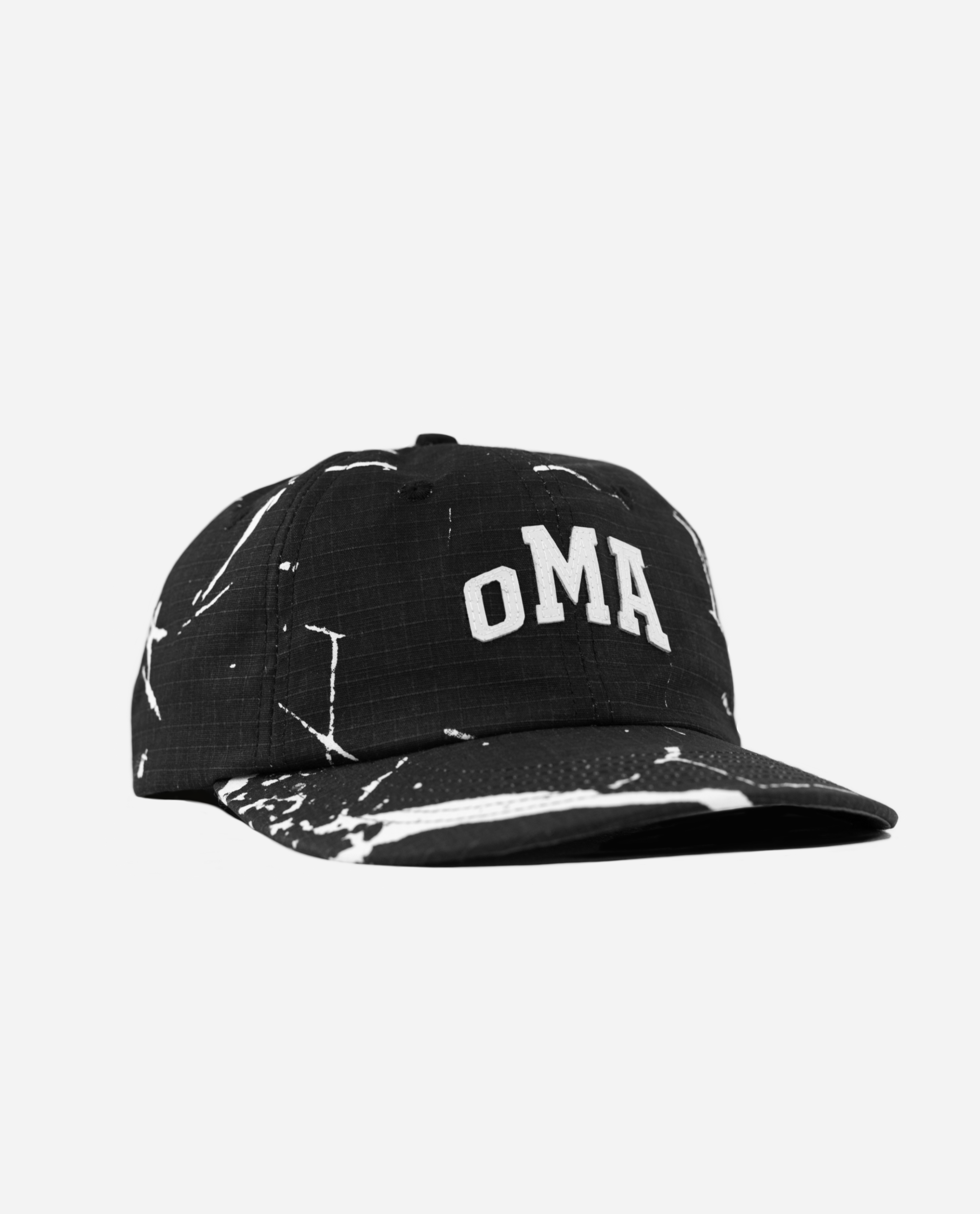oMA MARBLE ARCH LOGO HAT